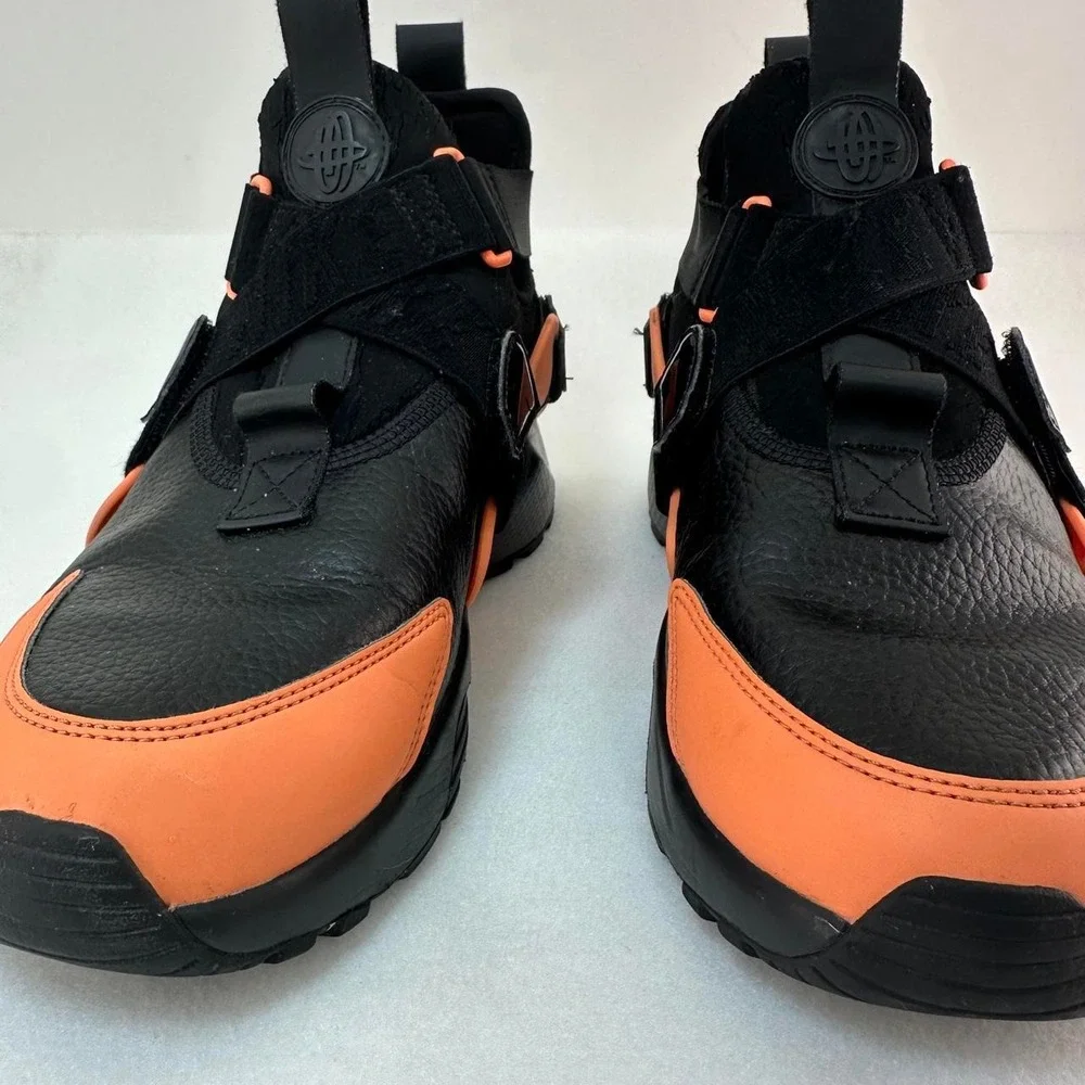 Nike Air Huarache City Low Black Total Orange AQ0085-002 Womens 8.5 Sneaker